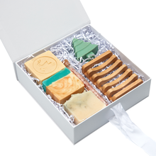 Load image into Gallery viewer, Luxury Handmade Soap Gift Set - 4 x Soaps, 1 x Bamboo Soap Dish, 1 x Pink Himalayan Salt Tube