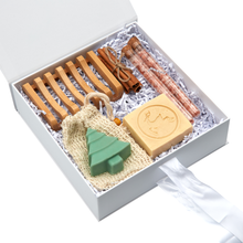 Load image into Gallery viewer, Luxury Handmade Soap Gift Set - 2 x Soaps, 1 x Bamboo Soap Dish, 2 x Pink Himalayan Salt Tube, 3 x Cinnamon Sticks, 1 x Sisal Soap Bag